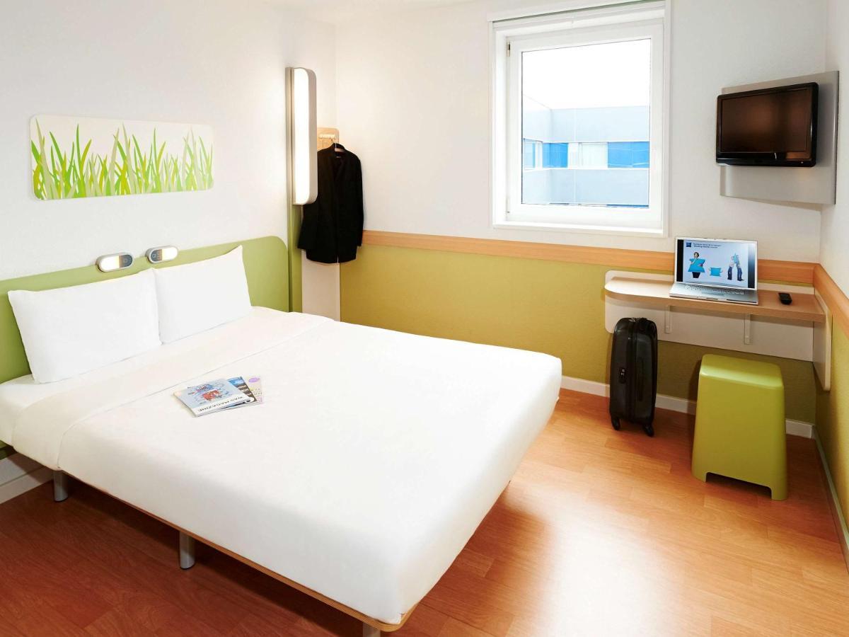 Ibis Budget Osasco Bagian luar foto